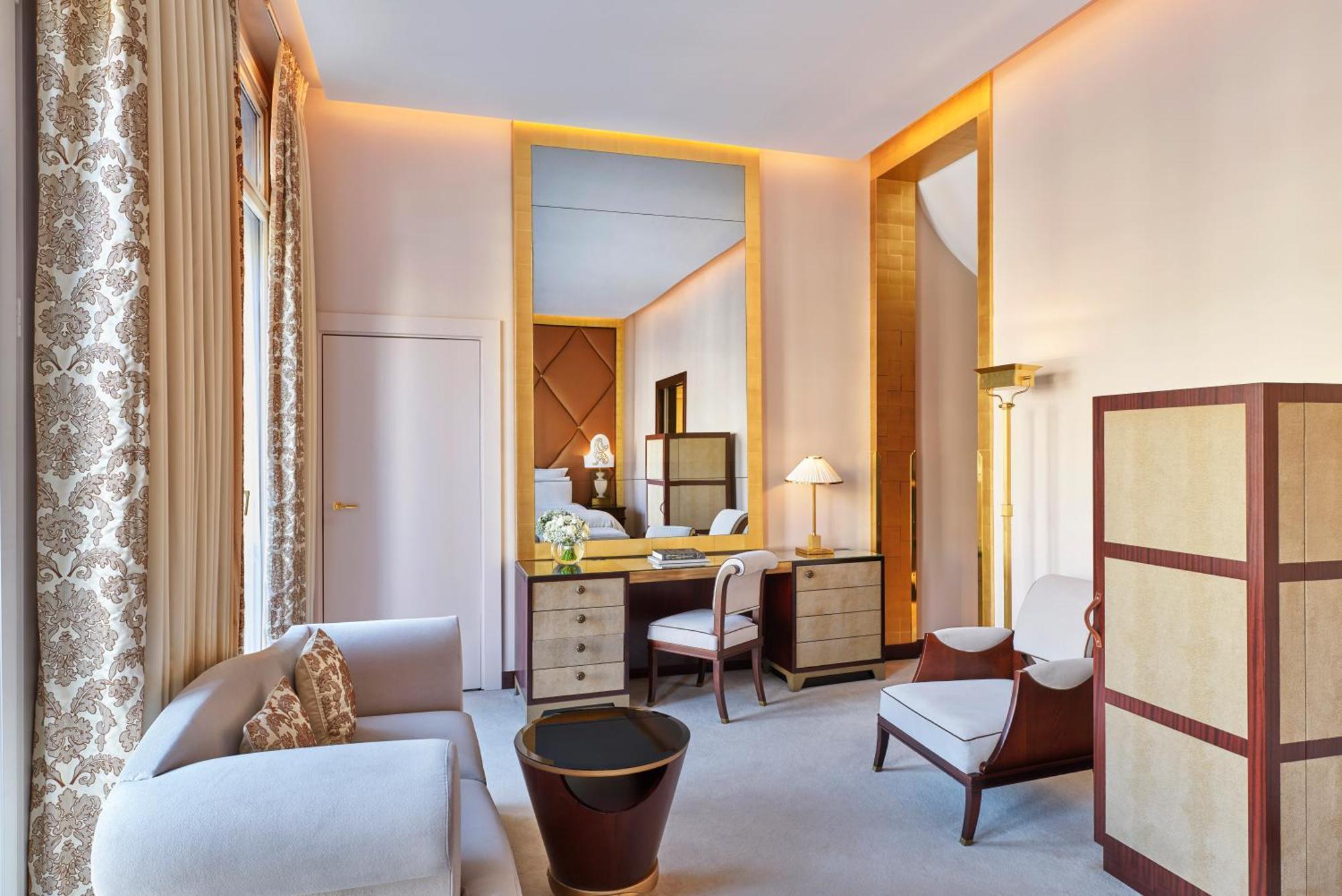 Champs-Elysées Prestige Junior Suite